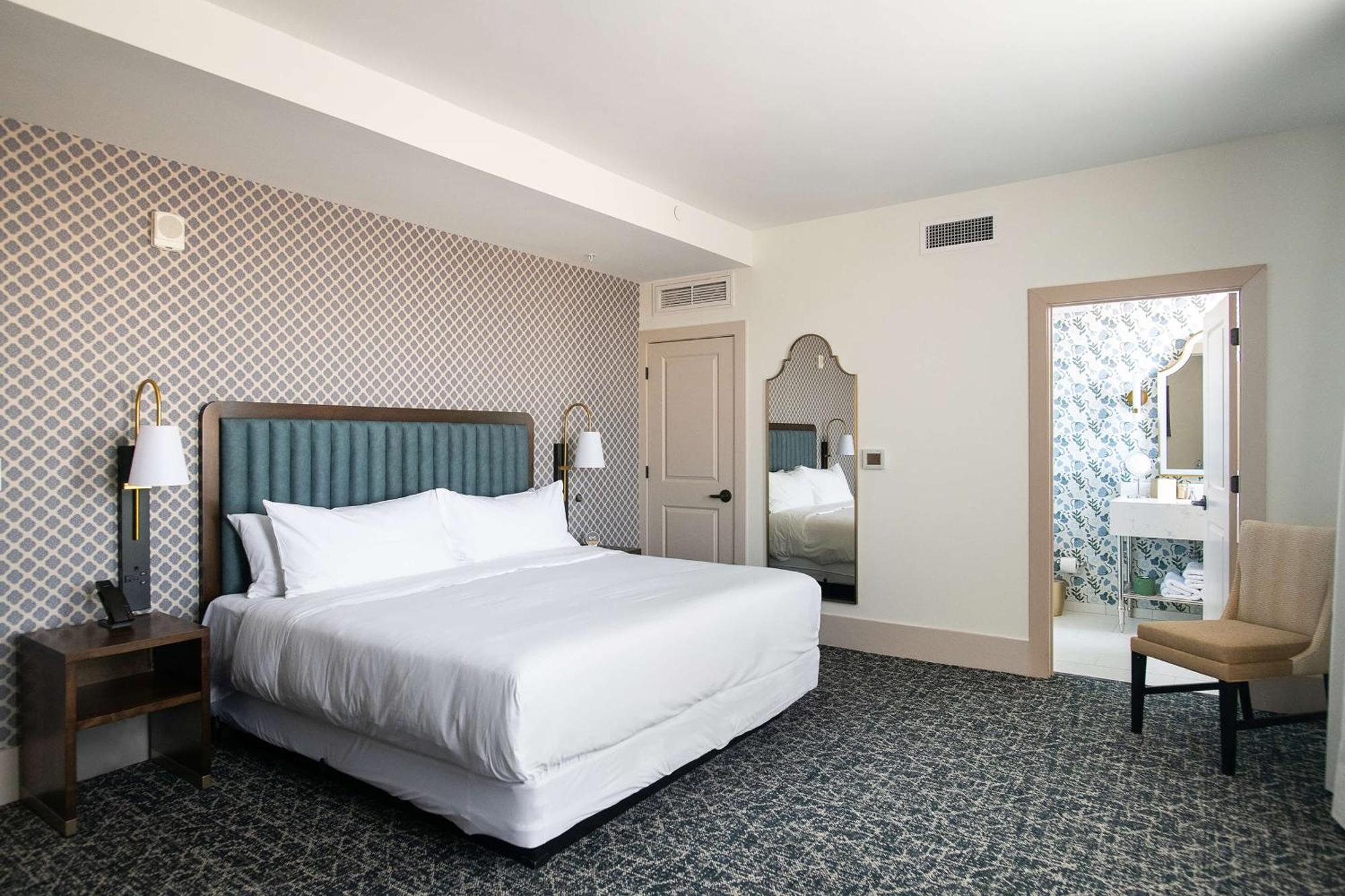 Hotel Petersburg, Tapestry Collection By Hilton Exteriör bild