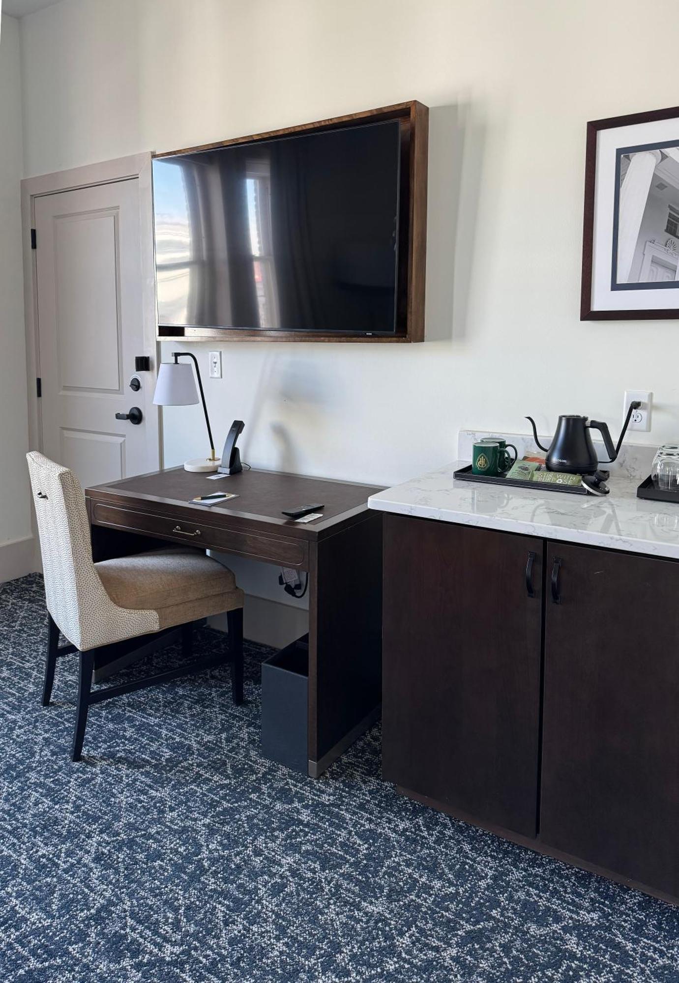 Hotel Petersburg, Tapestry Collection By Hilton Exteriör bild