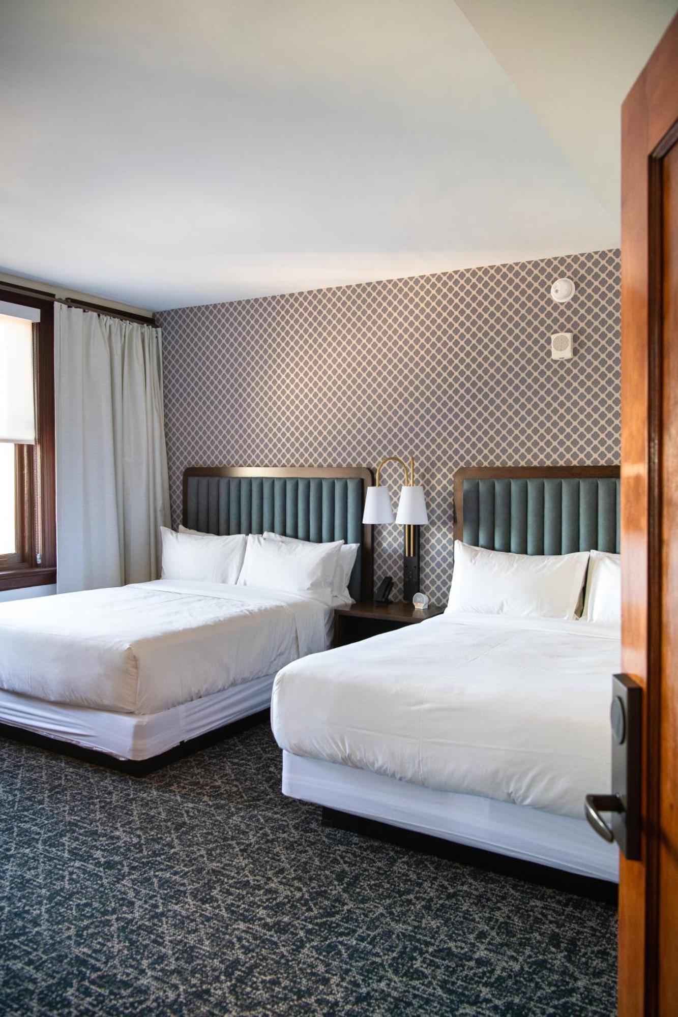 Hotel Petersburg, Tapestry Collection By Hilton Exteriör bild